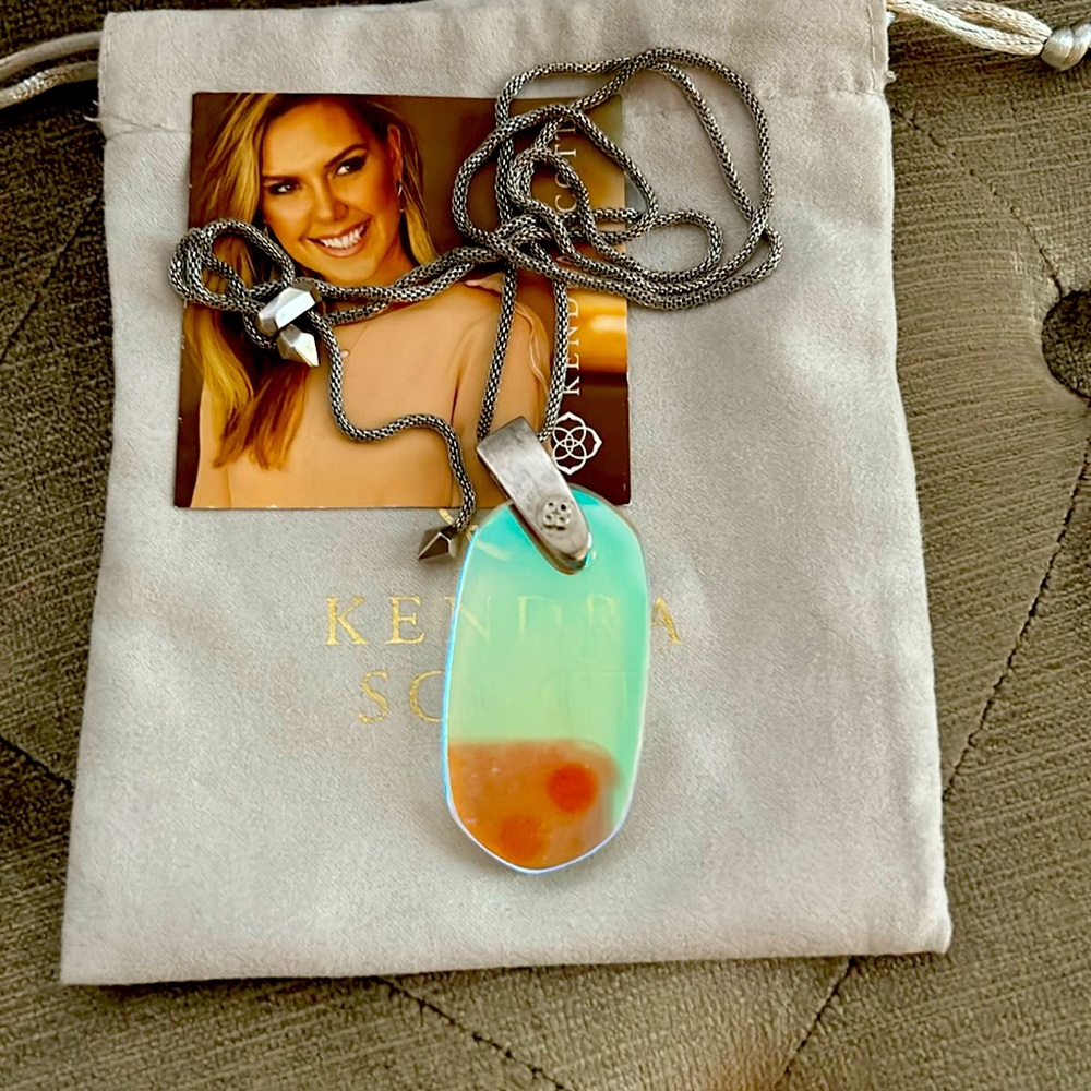 Kendra Scott Necklace